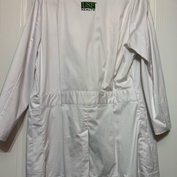 Uni. of South Florida Nursing jacket - Picture 2 of 5